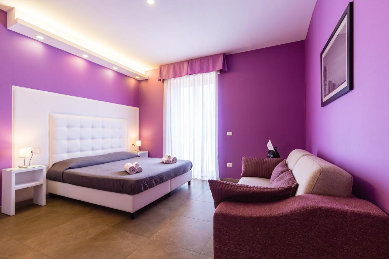Bh Napoli Railway Hotell Exteriör bild