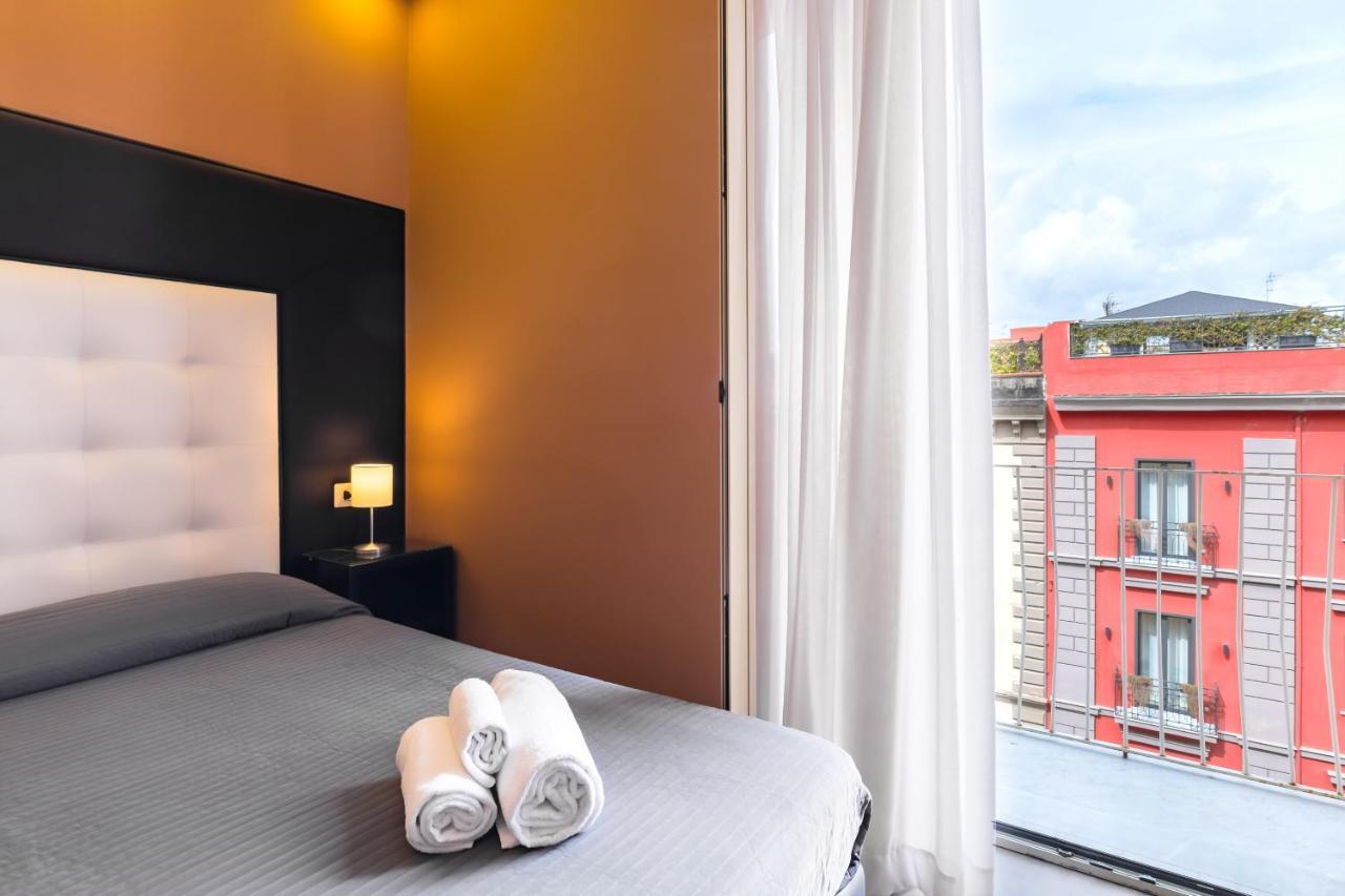 Bh Napoli Railway Hotell Exteriör bild