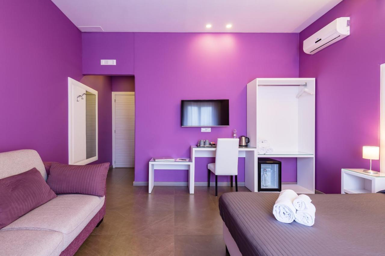 Bh Napoli Railway Hotell Exteriör bild